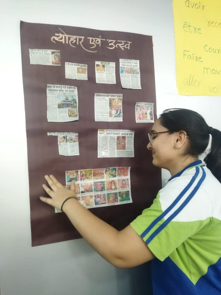 Grade 10 – Hindi classroom looks perfect when learners reflected upon news paper articles.