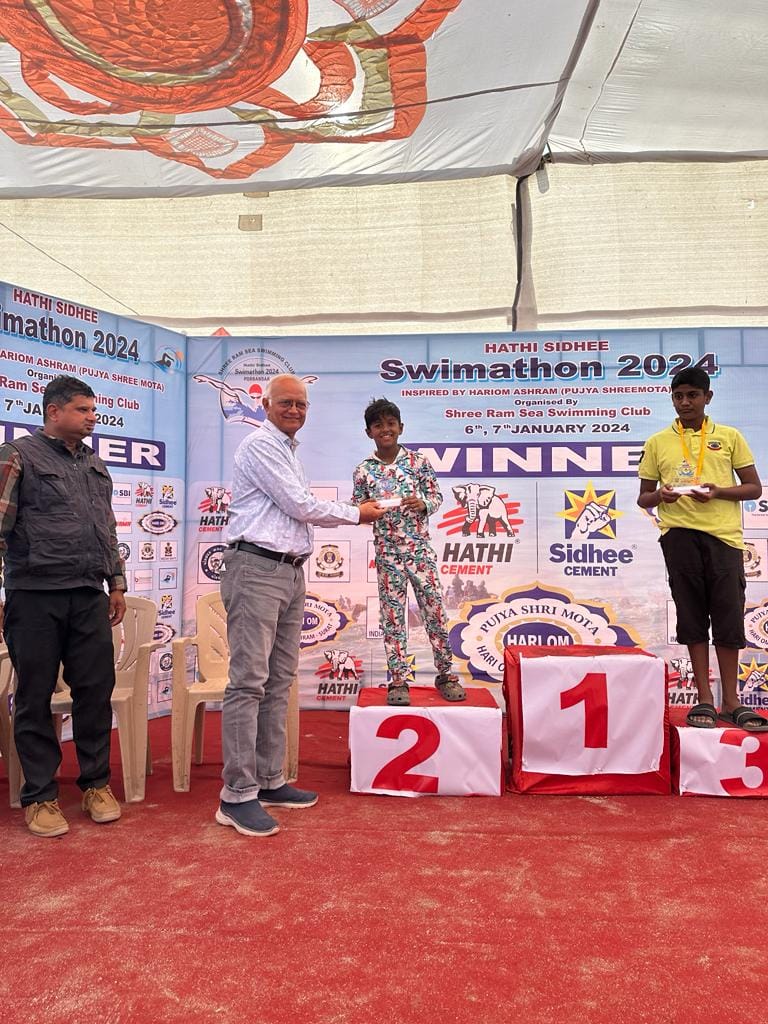 Master.Ranveer Bhoir from Grade 4 bagged 2nd place in 6 years to 10 years category : 1 kilometre sea swimming race organised by Shree Ram Swimming Club, Porbander Gujarat. Congratulations! Ranveer. We are proud of you and your achievements.